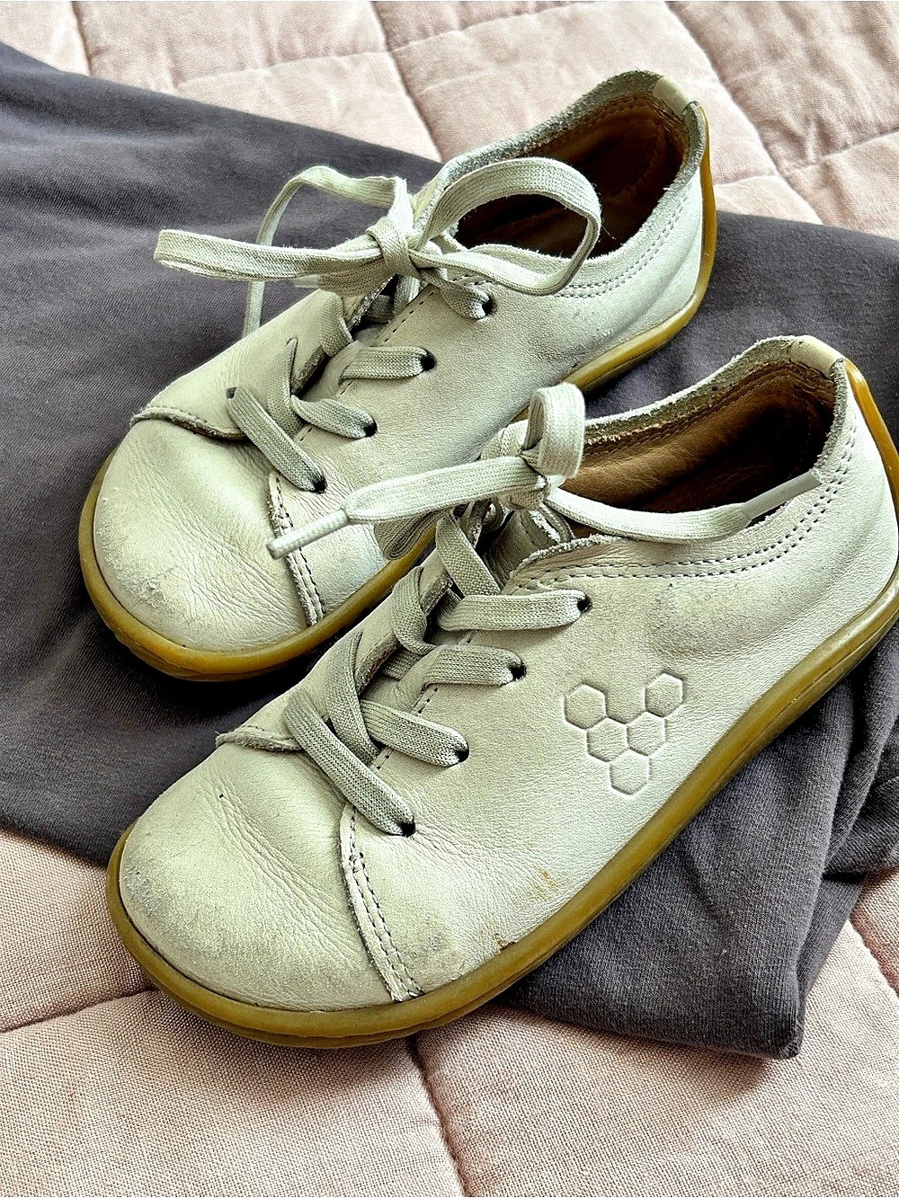 Vivobarefoot Addis Leather Lace-Up Sneakers EU 27K
